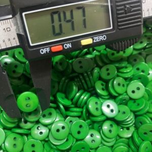 25pk Green Two Hole Buttons