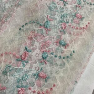 30 Piece Lace Embellishment